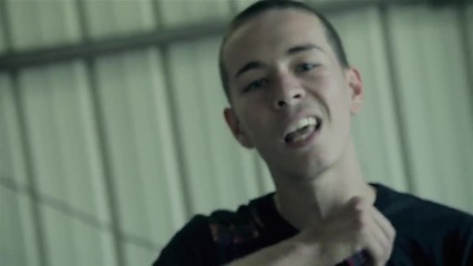 Young Feat. Lightshow - Tryna' Eat