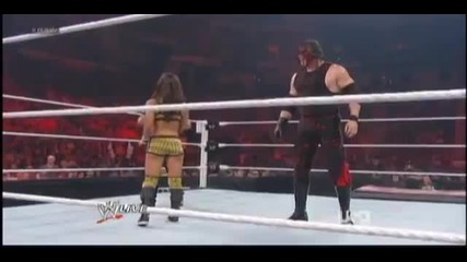 Aj Lee Kisses Kane - Wwe Raw