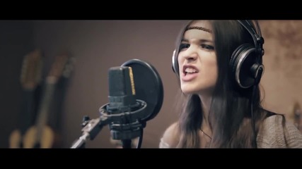 Красавица пее Price Tag на Jessie J