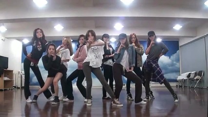 Girls' Generation ( Snsd ) - Mr. Taxi ( Korean Version ) Dance Practice