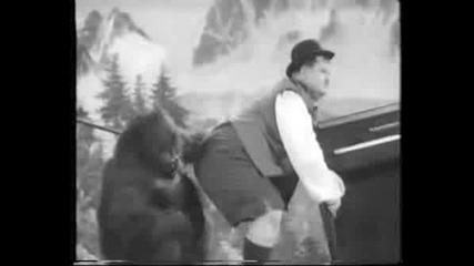 Stan Laurel & Oliver Hardy - Swiss Miss