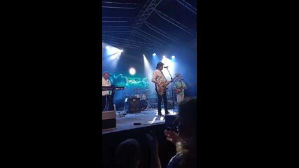 Vid_20230729_223942.mp4