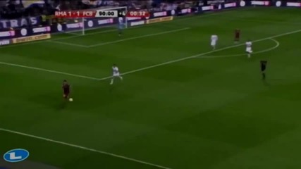 Messi шути топката към феновете на Реал Мадрид | H D |
