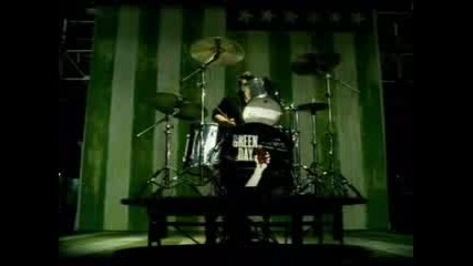 Green Day - American Idiot (official Video) 