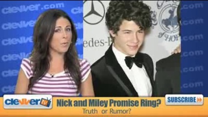 nick jonas gave miley cyrus a promise ring
