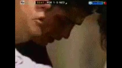 Cristiano Ronaldo реве като бебе 
