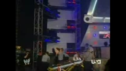 Jeff Hardy Jumps On Randy Orton