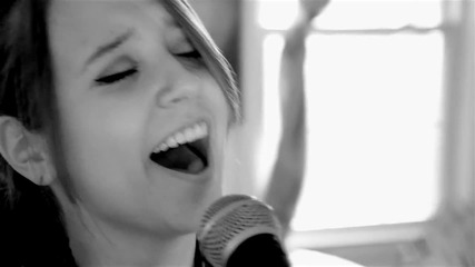 Ще докосне сърцето ви! Wrecking Ball - Ali Brustofski