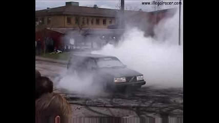 Volvo 945 Mega Burnout