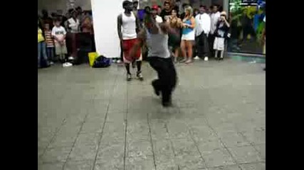 New York Subway Break Dance