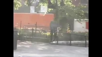 Внимание крадец на колела