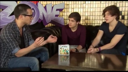 One Direction - Интервю за The Zone - Ytv - част 3/5