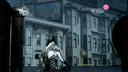 Nicole Scherzinger - моята история,говори и за видео клиповете и