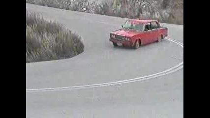 Перфектен дрифт с Лада