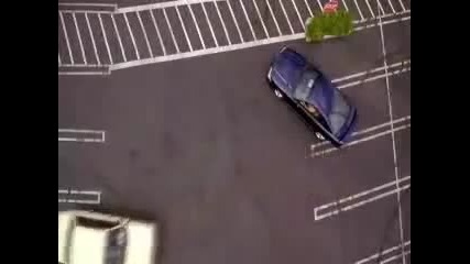 Женски спор на паркинга 