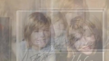 Dylan and Cole Sprouse 