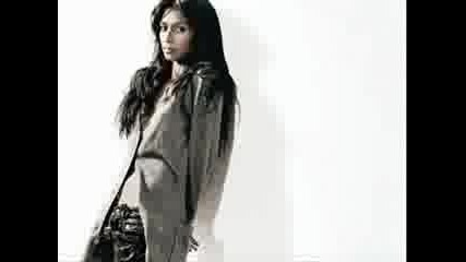 Nicole Scherzinger