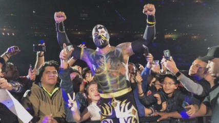 Sin Cara returns home to Mexico City