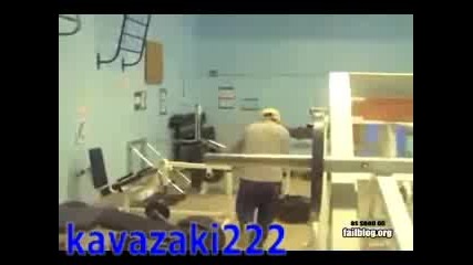Тоя сам се приби.гледайте не е за изпускане 
