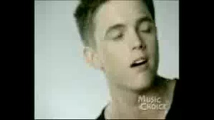 Jesse McCartney-Leavin(music video)