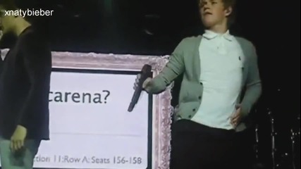 Niall Horan dancing macarena