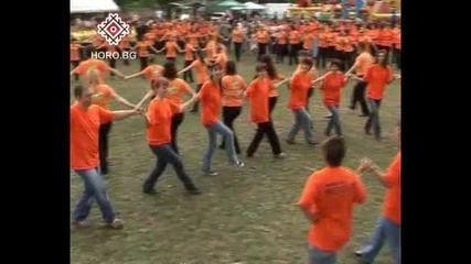 Първи Национален Фестивал - На Петровден с хоро