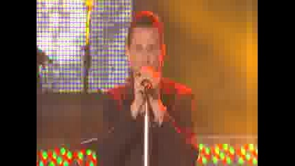 Depeche Mode Performs Personal Jesus.mp4