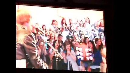Justin Bieber Grand Journal 30.04.2010 Part 1