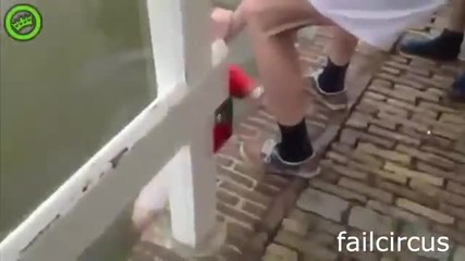 short but extremely funny fail compilation