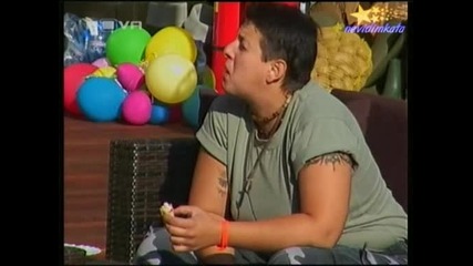 Big Brother 4-Откровенно За Живота На Една Лесбийка!12.11.2008