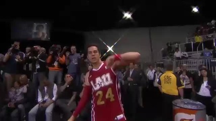 Zachary Levi at The 2011 Nba All-star Celebrity Game - Introduction