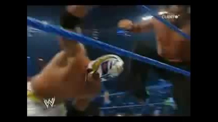 Rey Misterio vs Gran Khali