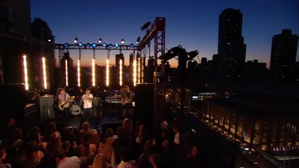 Maroon 5 - Give A Little More [ високо качество ]