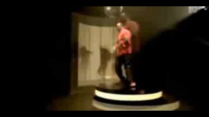 Flo Rida Ft. Kesha - Right Round (high Quality Music Video)