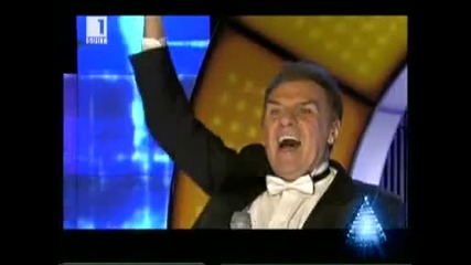 Васил Найденов В Шоуто На Канала 01.01.2011г 