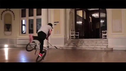 Keelan Phillips - Bicycle Ballet [flatland Bmx]
