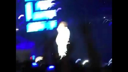 Justin Bieber intro & All Around The World - Manchester Arena 21_02_2013