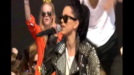 Inna - Sun Is Up ( Live 538 Radio )