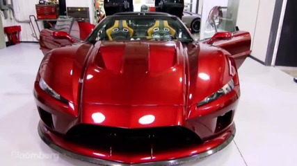 Нещо необичайно при суперавтомобилите: Falcon F7