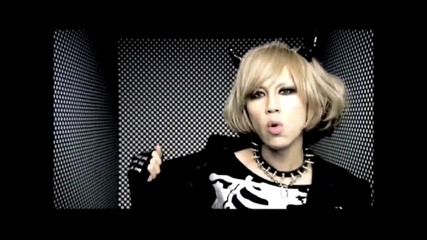 L M . С - Ghost Heart