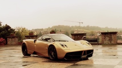Златната Pagani Huayra... повече от красота