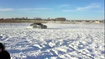 Bmw 530 D е39 се кефи на снега (bmw e39 530d fun snow)