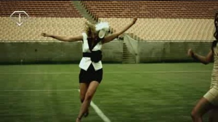Beauty in the World - Macy Gray for The Fifa World Cup 2010