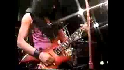 Twisted Sister - Under The Blade (live)
