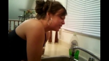 Amber's cinnamon challenge