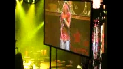 Guns n Roses - Nightrain ( Live Calgary , Alberta Canada 16 / 01 / 2010 ) 