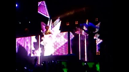Появяването на Armin Van Buuren Cacao 2011 - Wellcome home (love)