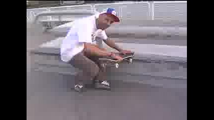 Skateboarding Tricks - Frontside Noseslide - Skateboarding Tricks - Frontside Noseslide Fakie