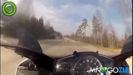 Mercedes Sl63 Amg vs Yamaha R1