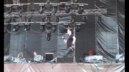 Adam Lambert - Strut ( 28.05.2011, Мaxidrom, Russia)